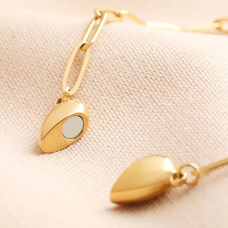 🔥Last Day Discount 49% Off💞14K Gold/Silver-Plated Heart Shape Pendant Magnetic Necklace