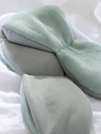 Sleep Deeper Tonight — Weighted Sleep Mask Now 45% Off 😴