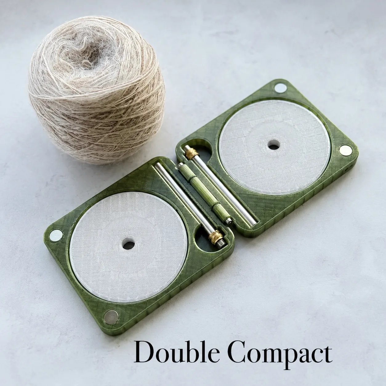 🧶Tangle-Free Portable Yarn Holder for Crochet & Knitting