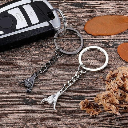 💕 Pinky Promise Matching Keychains – 2-Piece Couple Gift for Valentine’s, Birthdays & Best Friends 🎁✨