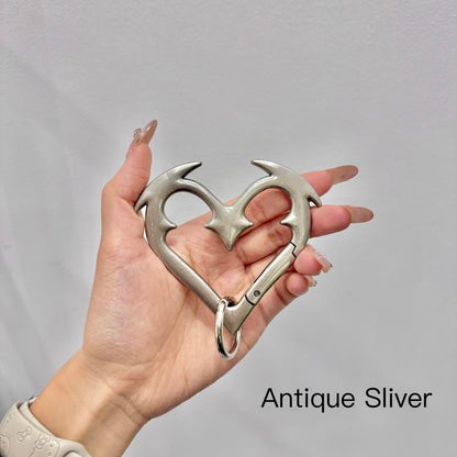 🔥Heartbreaker Carabiner Gothic Heart-Shaped Metal Keychain