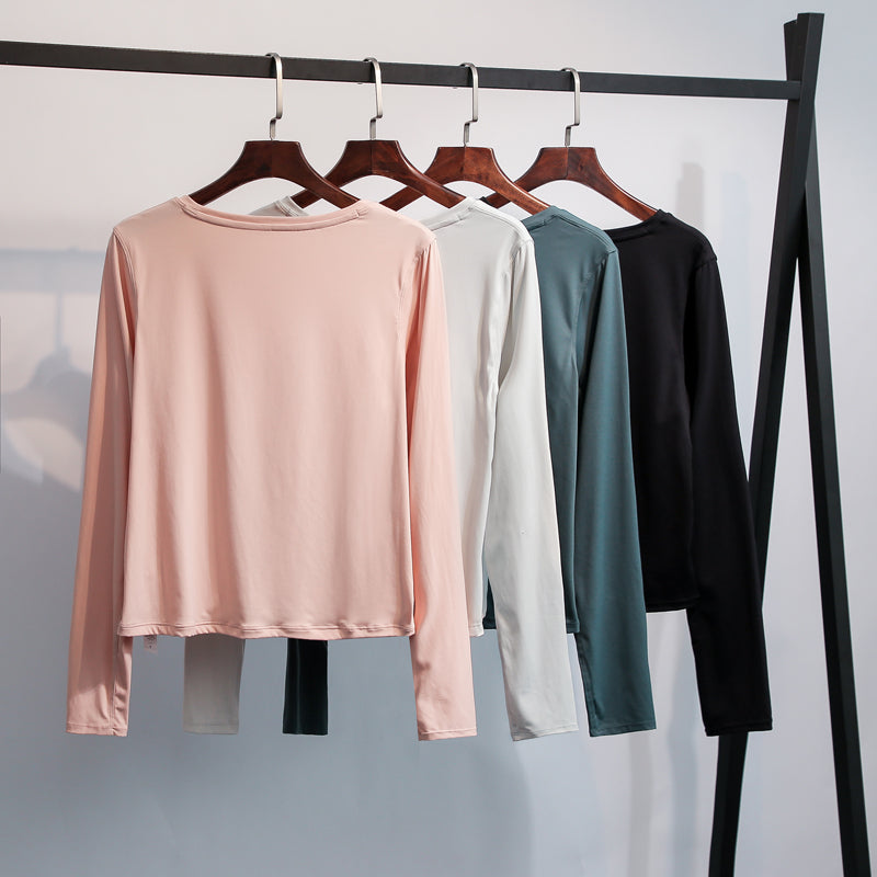 Women sports, workout or running wear Crop top. Long Sleeve Yoga workout top, Loose Comfort Thermal Soft Gym or casual wear shirt